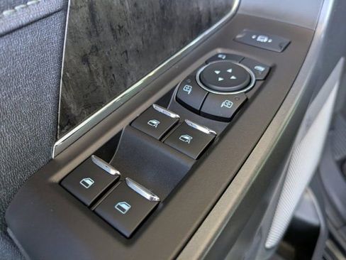 Certified 2024 Ford F350 Lariat w/ Lariat Ultimate Package image 22