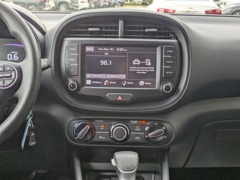 Used 2023 Kia Soul LX w/ Option Group 015 image 10