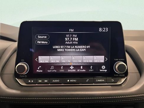 Used 2025 Nissan Rogue SV FWD image 22