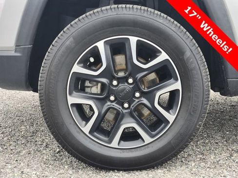 Used 2019 Jeep Compass Trailhawk w/ Leather Interior Group image 10