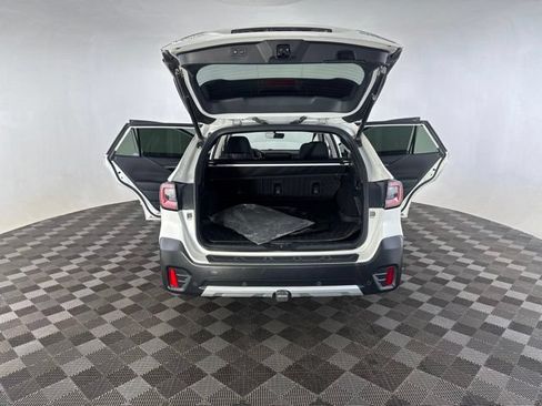 Used 2020 Subaru Outback Limited AWD/4WD image 15