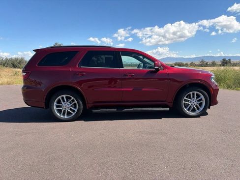 Used 2022 Dodge Durango GT AWD/4WD image 3