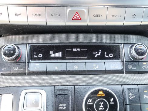 Used 2020 Hyundai Palisade Limited w/ Winter Weather Package AWD/4WD image 26