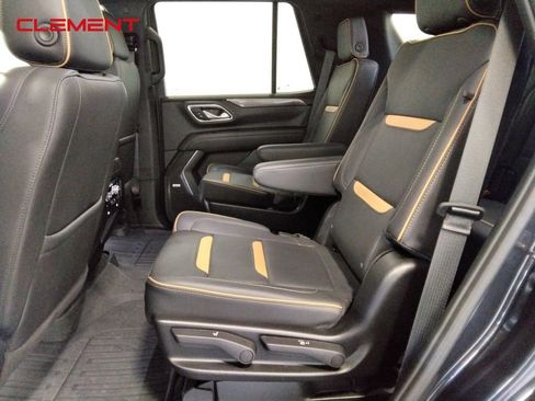 Used 2024 GMC Yukon AT4 image 30