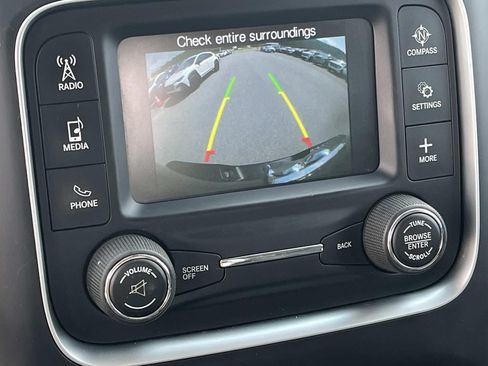 Used 2017 RAM 1500 Express AWD/4WD image 29