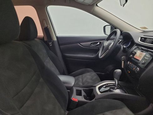 Used 2015 Nissan Rogue S image 21