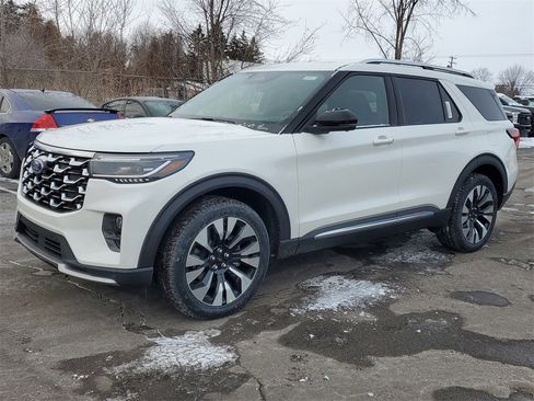 New 2026 Ford Explorer Platinum w/ LUX Leather Package image 3