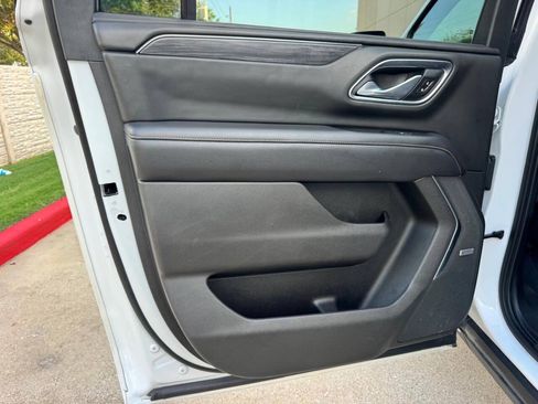 Used 2021 GMC Yukon XL SLT RWD image 11