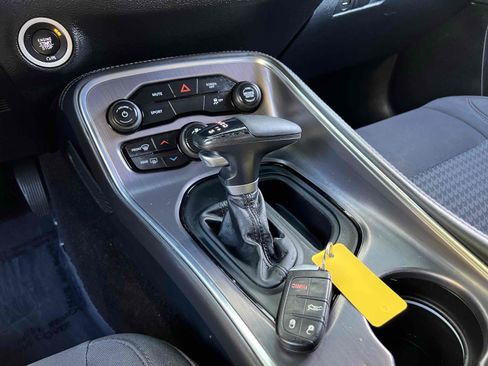 Used 2017 Dodge Challenger R/T RWD image 32