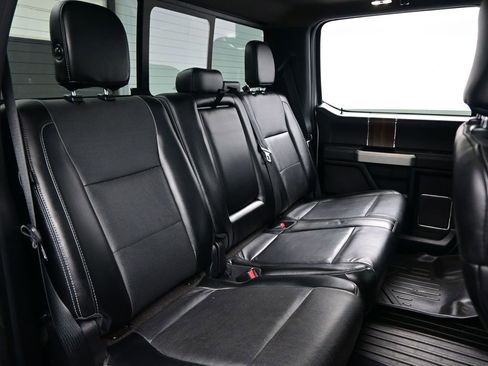 Used 2015 Ford F150 Lariat w/ Equipment Group 501A Mid image 34