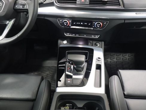 Used 2024 Audi Q5 2.0T Premium Plus w/ Premium Plus Package AWD/4WD image 20