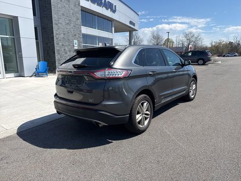Used 2018 Ford Edge SEL w/ Equipment Group 201A AWD/4WD image 4