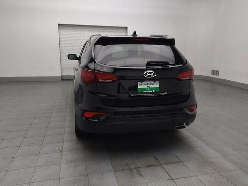 Used 2017 Hyundai Santa Fe Sport image 6