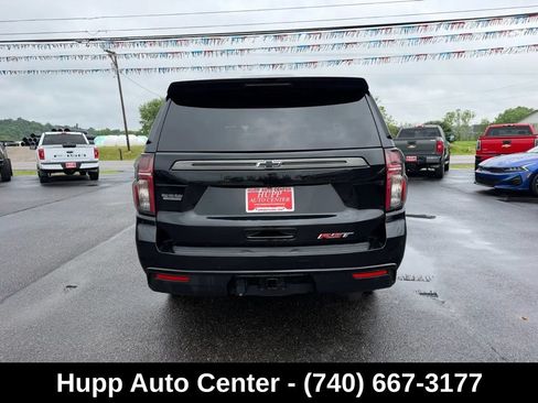 Used 2022 Chevrolet Suburban RST w/ Luxury Package AWD/4WD image 3