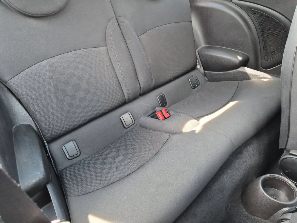 Used 2009 MINI Cooper Hardtop FWD image 27