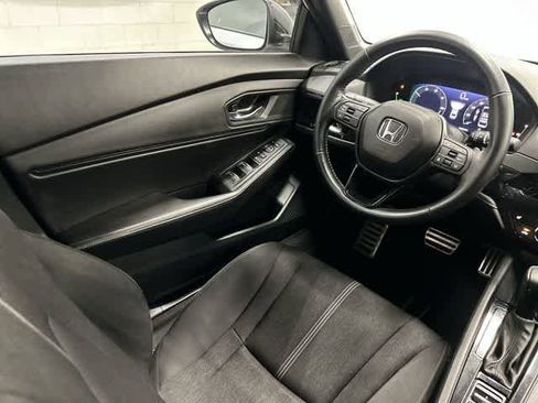 Used 2025 Honda Accord Sport image 12