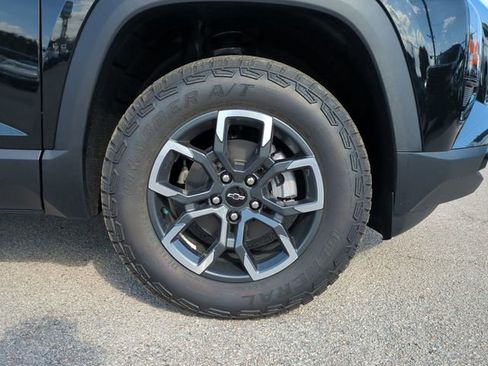 New 2026 Chevrolet Equinox ACTIV FWD image 10