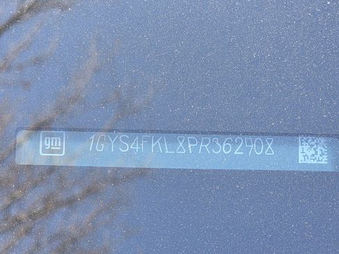 Used 2023 Cadillac Escalade Sport w/ LPO, ONYX Package image 10