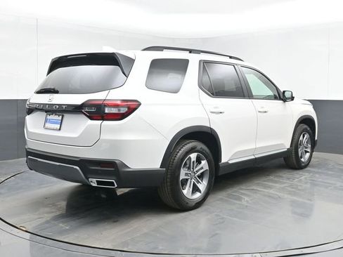New 2026 Honda Pilot EX-L image 10