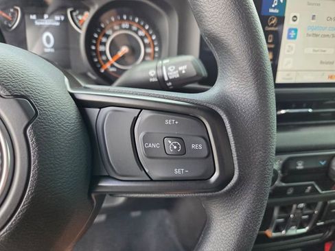 New 2026 Jeep Wrangler Unlimited Sport image 30