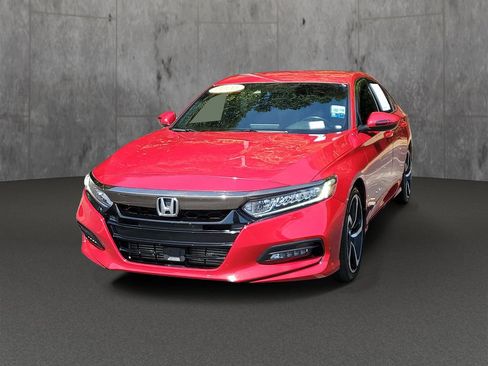 Used 2020 Honda Accord Sport image 3