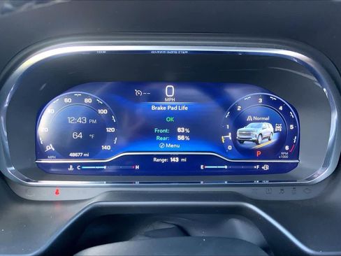 Used 2024 Chevrolet Tahoe High Country w/ Premium Package image 25