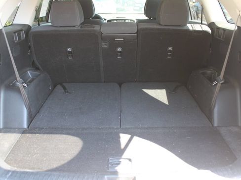 Used 2017 Kia Sorento LX FWD image 10
