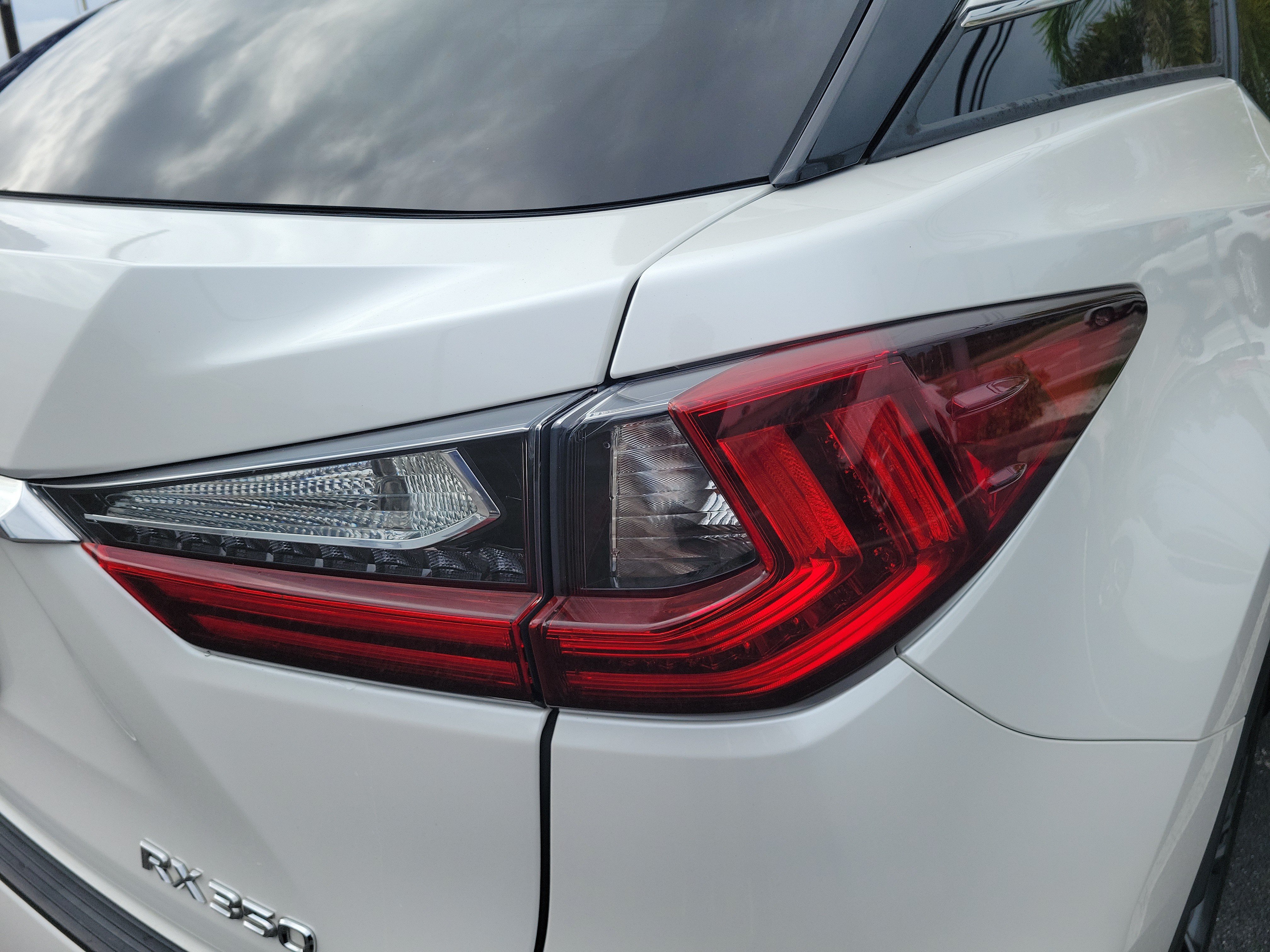 Used 2018 Lexus RX 350 AWD w/ Premium Package image 10