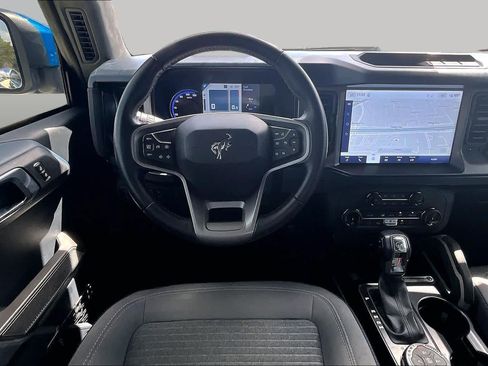 Used 2022 Ford Bronco Outer Banks AWD/4WD image 6
