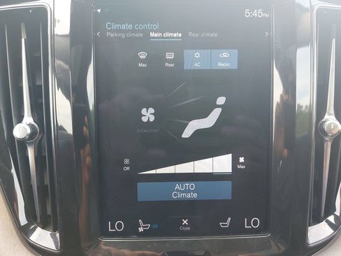 Used 2021 Volvo XC60 T5 Inscription AWD/4WD image 17