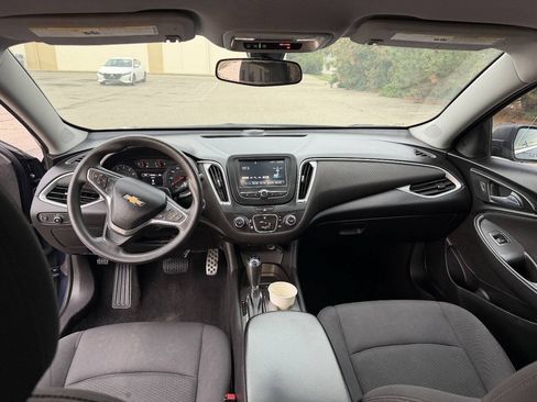 Used 2016 Chevrolet Malibu LS FWD image 9