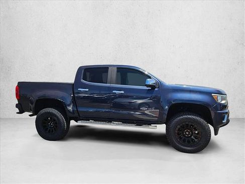 Used 2018 Chevrolet Colorado Z71 w/ Centennial Edition AWD/4WD image 4