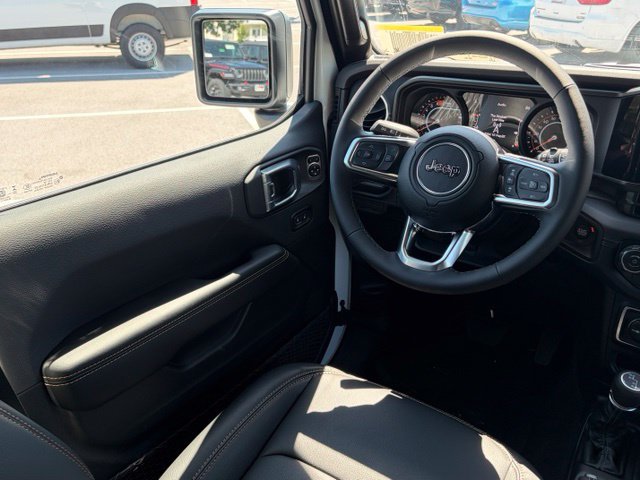 New 2027 Jeep Wrangler Unlimited Sahara AWD/4WD image 33