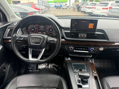 Used 2018 Audi Q5 2.0T Premium Plus w/ Premium Plus Package AWD/4WD image 28