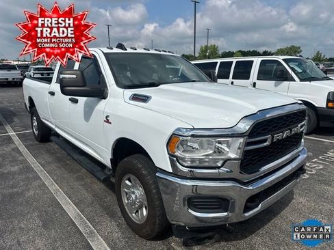 Used 2024 RAM 2500 Tradesman w/ Chrome Appearance Group AWD/4WD image 3