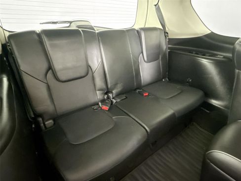 Used 2019 INFINITI QX80 Luxe image 43
