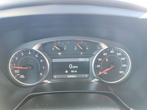 Used 2025 Chevrolet Blazer LT FWD image 4