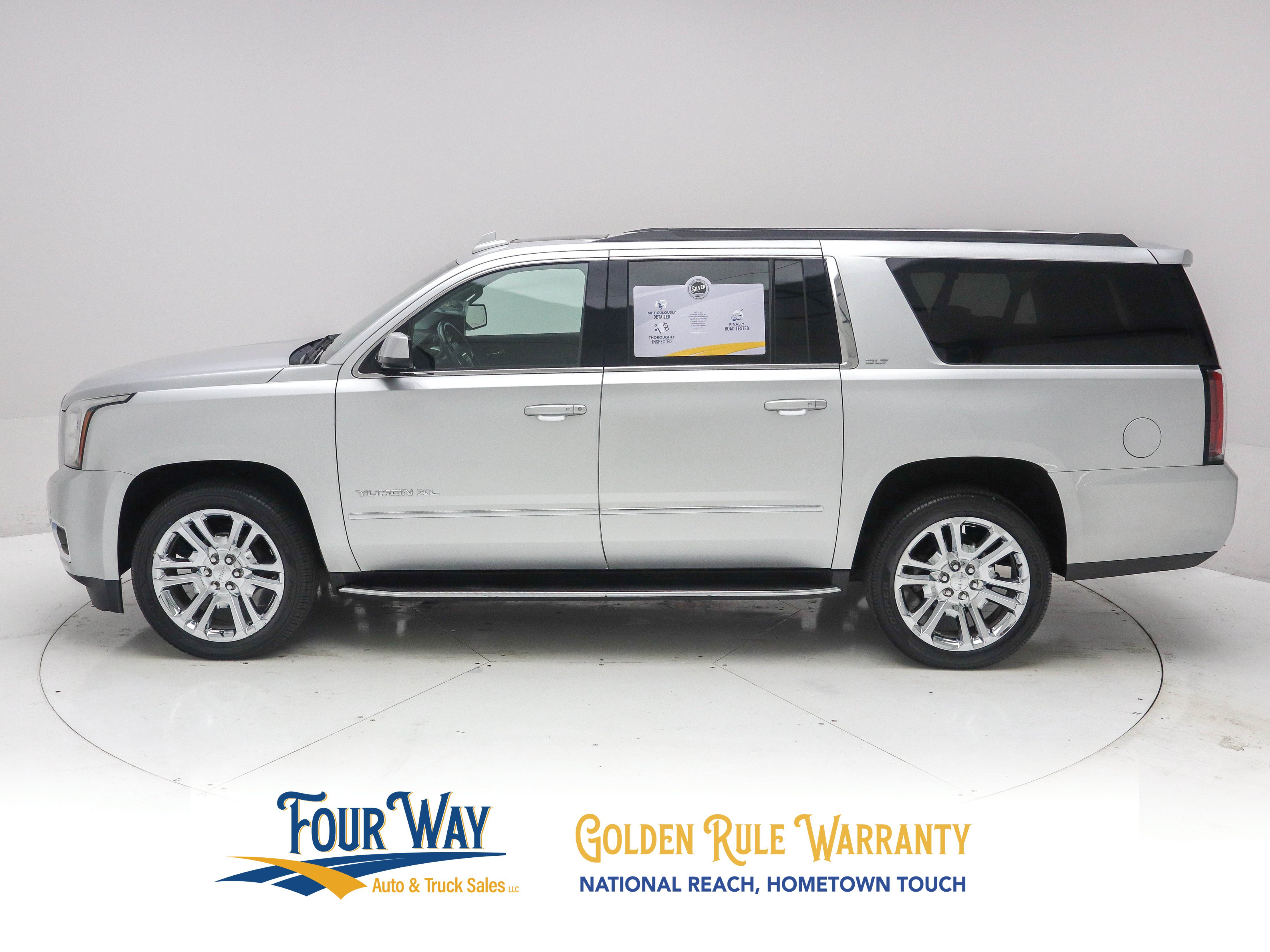 Used 2020 GMC Yukon XL SLT w/ Premium Edition AWD/4WD image 7