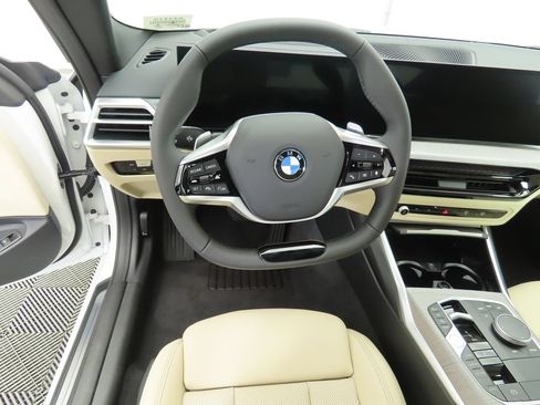 Used 2026 BMW 430i Coupe w/ Premium Package RWD image 11