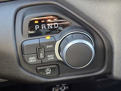 Used 2025 RAM 1500 Tradesman w/ Night Edition AWD/4WD image 10