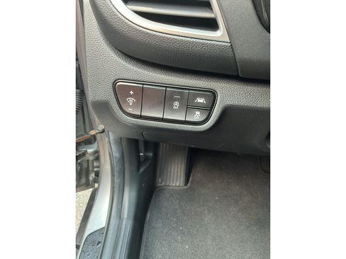 Used 2021 Kia Seltos SX w/ SX Sunroof Package AWD/4WD image 14