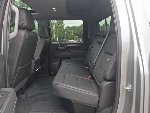 Used 2025 GMC Sierra 2500 Denali w/ Denali Reserve Package AWD/4WD image 23