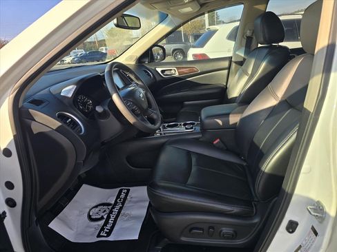 Used 2016 Nissan Pathfinder SL w/ SL Premium Package image 8