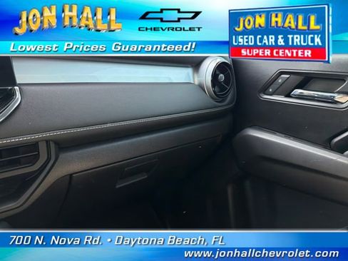 Used 2024 Chevrolet Colorado LT RWD image 26