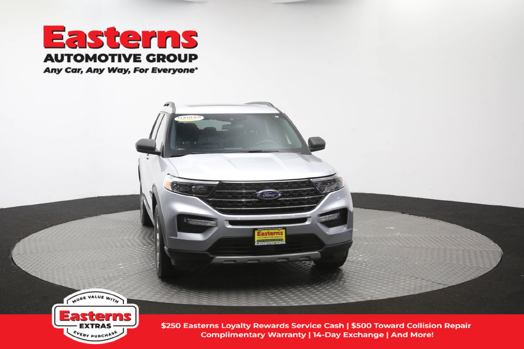 Used 2020 Ford Explorer XLT w/ Equipment Group 202A AWD/4WD image 52