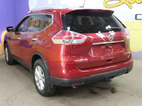 Used 2015 Nissan Rogue SV AWD/4WD image 6