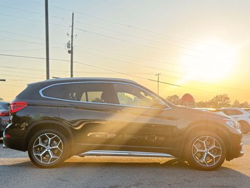 Used 2018 BMW X1 sDrive28i w/ Convenience Package FWD image 6