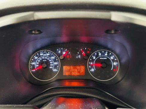Used 2022 RAM ProMaster City Tradesman FWD image 9