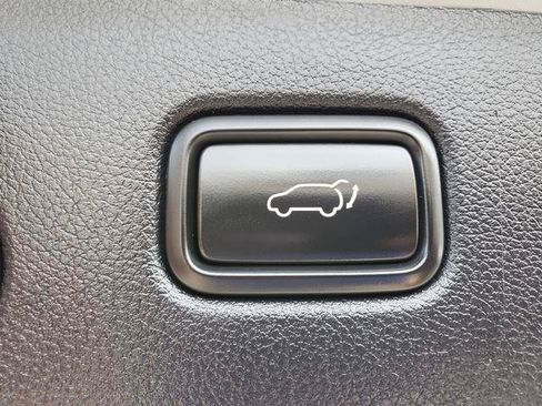 Used 2022 Kia Sportage EX AWD/4WD image 7