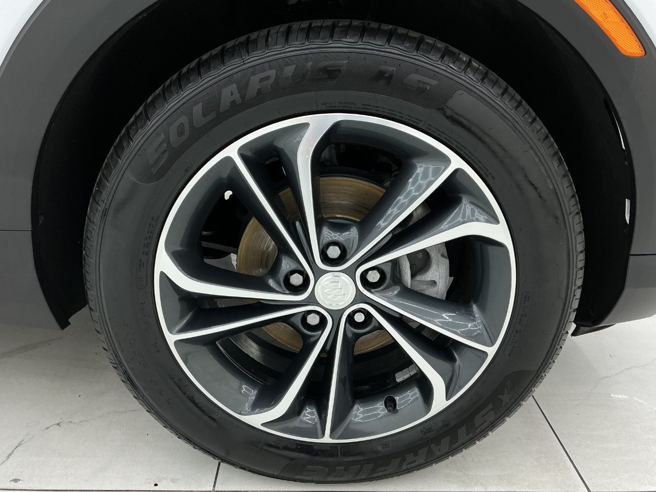 Used 2021 Buick Encore GX Select FWD image 48